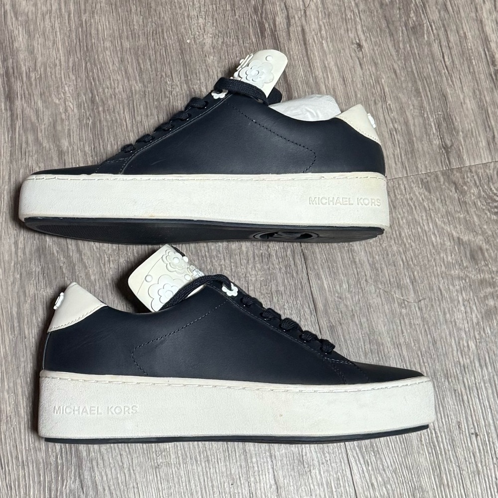 NWOT Michael Kors Sneakers - Picture 2 of 5